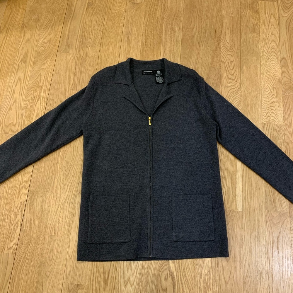 NWT Liz Claiborne Long Cardigan Sweater Coat S Gray